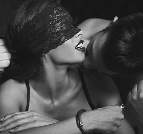 COUPLE